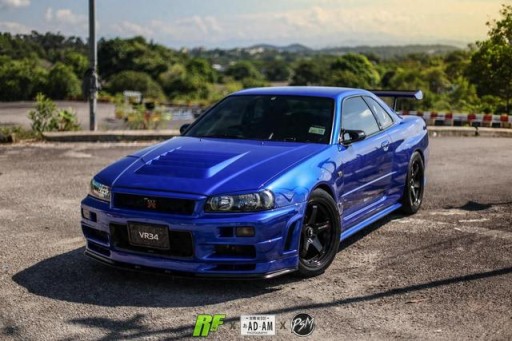 Nissan Skyline GT-R R34 海外市场寻找新主人，售价 232万元！